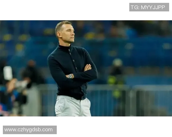 足坛巨星魅力登场 西装造型尽显绅士风范与冠军气质 足坛巨星魅力登场 西装造型尽显绅士风范与冠军气质